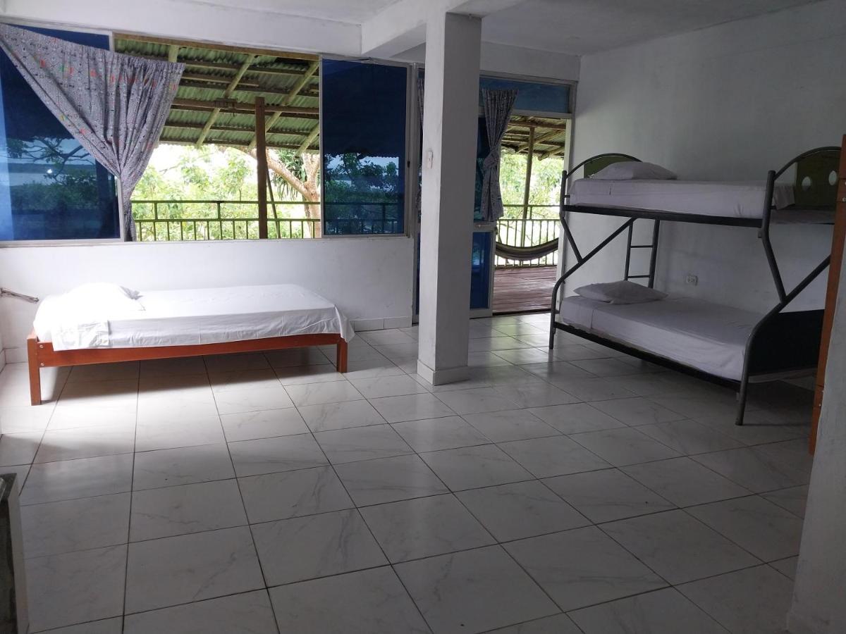 Amazon Breeze Iquitos Room photo