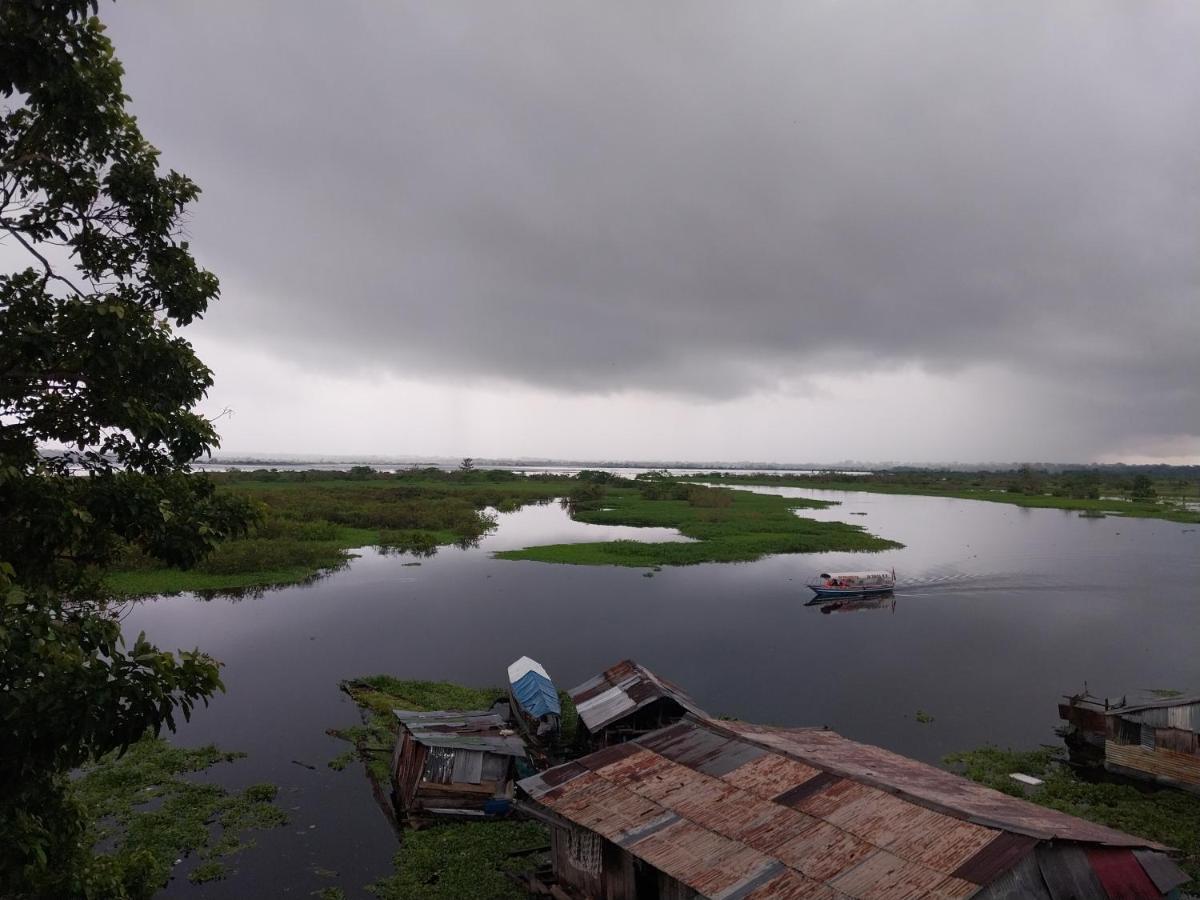 Amazon Breeze Iquitos Exterior photo
